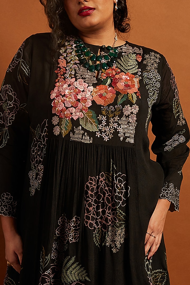 Black Crepe Chiffon Embroidered Gathered Kurta Set by Half Full Curve at Pernia's Pop Up Shop