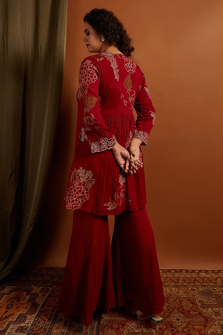 Deep Red Crepe Chiffon Embroidered Gathered Kurta Set by Half Full Curve at Pernia's Pop Up Shop