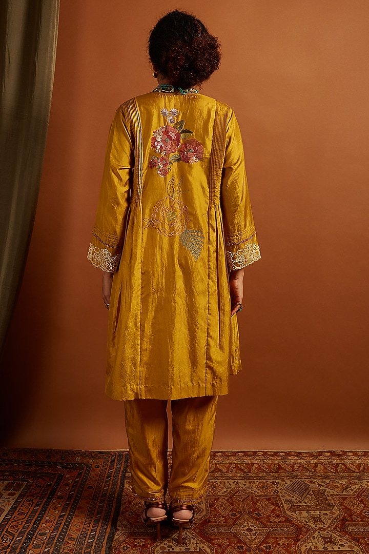 Mustard Pure Silk Embroidered Kurta Set by Half Full Curve at Pernia's Pop Up Shop
