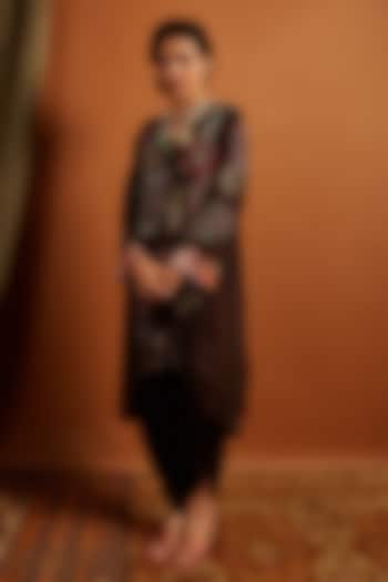Brown Crepe Chiffon Embroidered Kurta Set by Half Full Curve at Pernia's Pop Up Shop