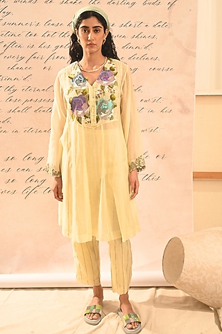 Yellow Fine Chanderi Thread Embroidered Kurta Set by Half Full Curve