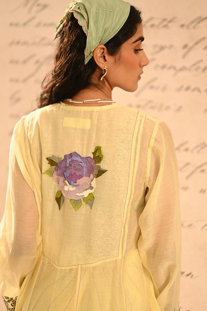 Yellow Fine Chanderi Thread Embroidered Kurta Set by Half Full Curve at Pernia's Pop Up Shop