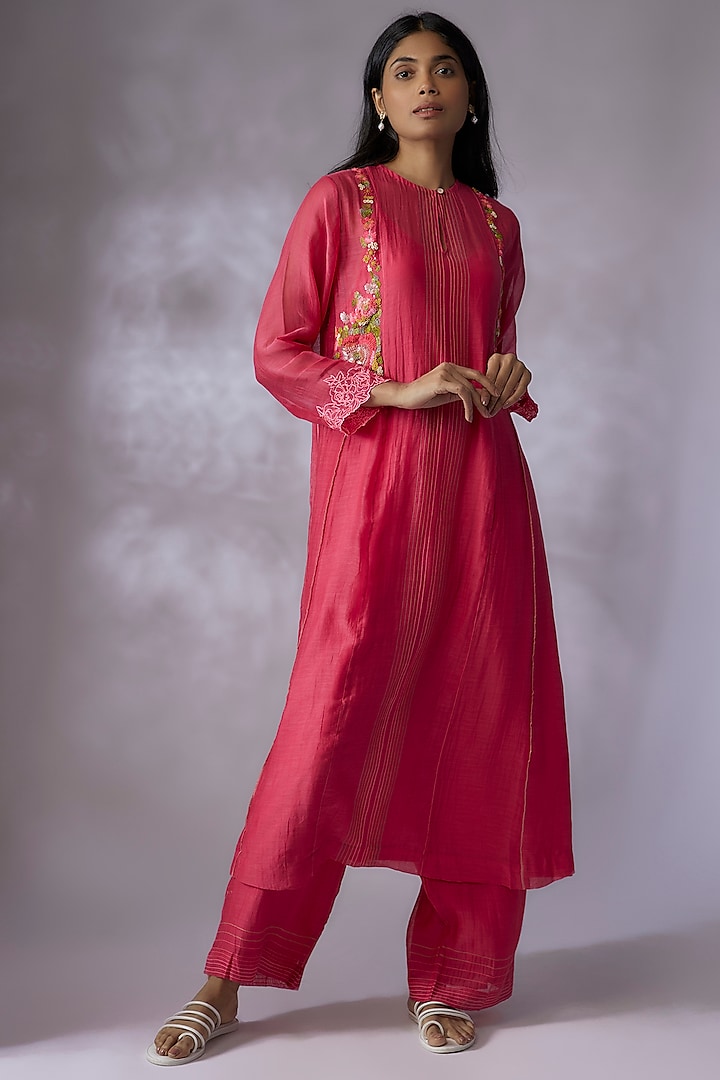 Pink Fine Chanderi Embroidered Kurta Set by Half Full Curve at Pernia's Pop Up Shop