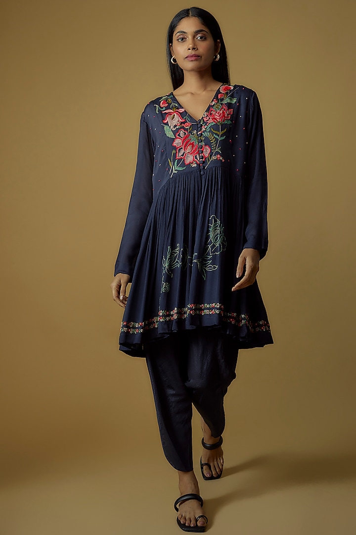 Blue Crepe Chiffon Hand Embroidered Peplum Kurta Set by Half Full Curve at Pernia's Pop Up Shop