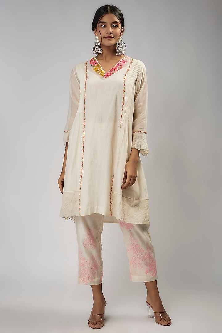 Ivory Fine Chanderi Hand Embroidered Kurta Set by Half Full Curve at Pernia's Pop Up Shop