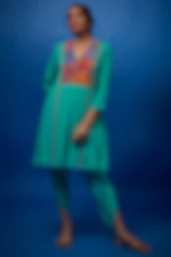 Blue Crepe Chiffon Hand Embroidered Kurta Set by Half Full Curve at Pernia's Pop Up Shop