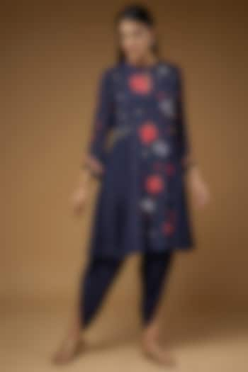 Blue Crepe Chiffon Embroidered Kurta Set by Half Full Curve at Pernia's Pop Up Shop