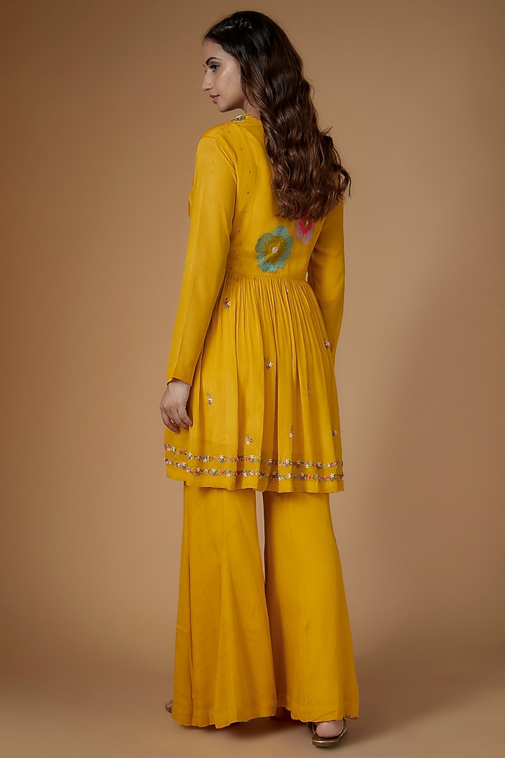 Yellow Crepe Chiffon Peplum Kurta Set by Half Full Curve at Pernia's Pop Up Shop