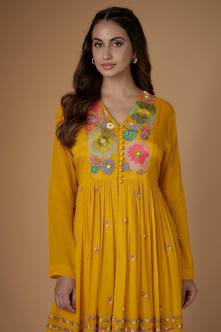 Yellow Crepe Chiffon Peplum Kurta Set by Half Full Curve at Pernia's Pop Up Shop