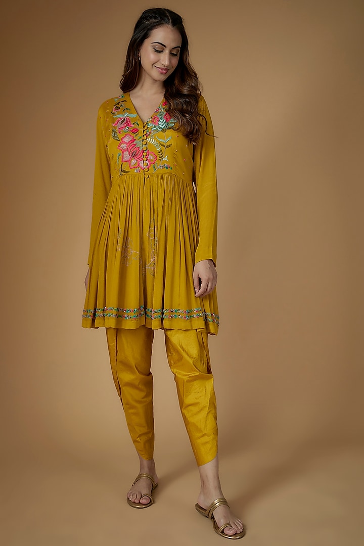 Yellow Crepe Chiffon Hand Embroidered Peplum Kurta Set by Half Full Curve at Pernia's Pop Up Shop