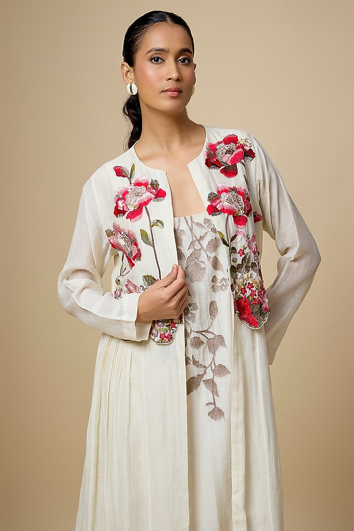Ivory Fine Chanderi Hand Embroidered Jacket Set by Half Full Curve at Pernia's Pop Up Shop