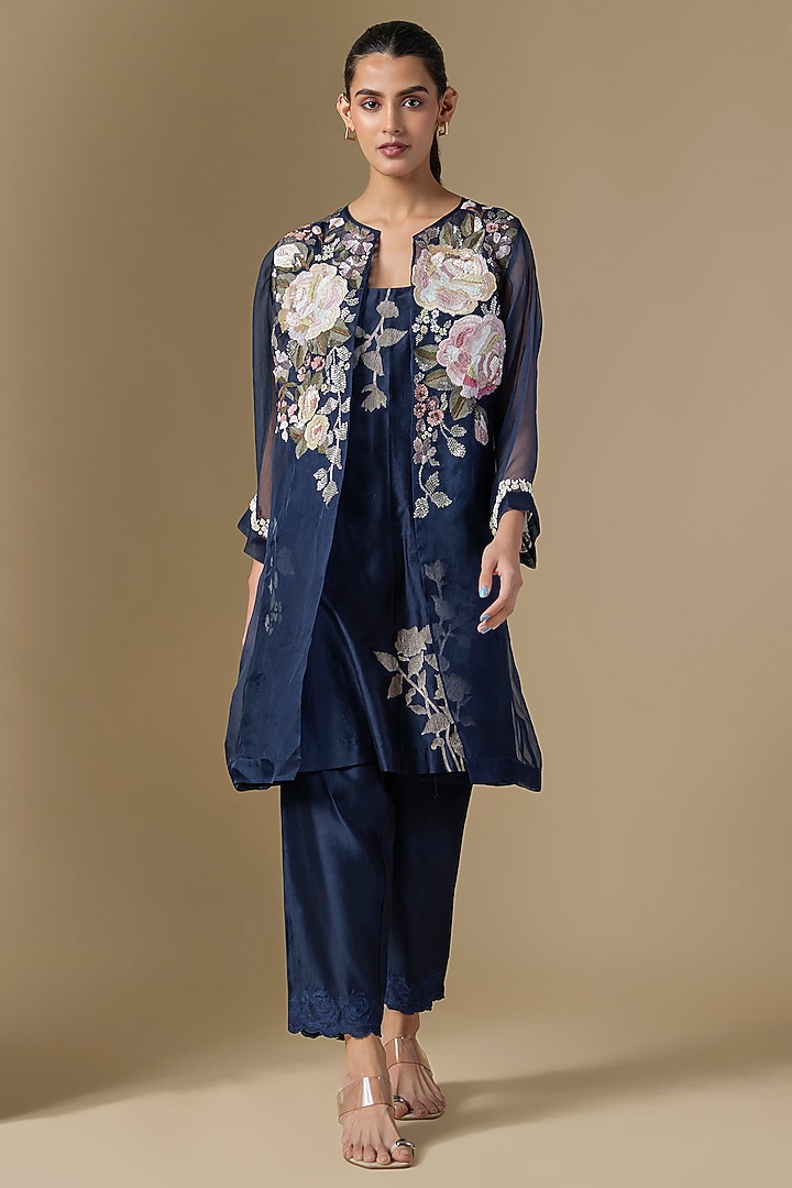 Blue Chanderi & Organza Hand Embroidered Jacket Kurta Set by Half Full Curve at Pernia's Pop Up Shop