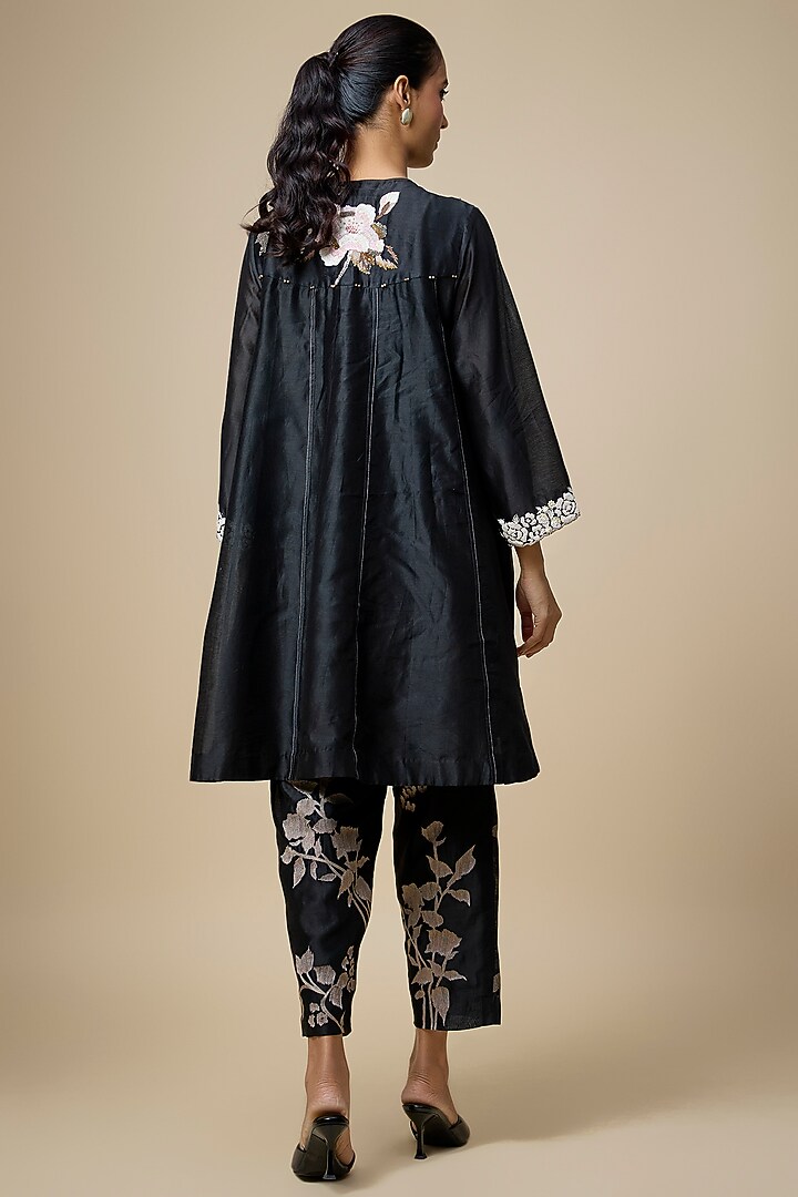 Black Heavy Chanderi Thread Hand Embroidered Short Wedding Anarkali Set by Half Full Curve at Pernia's Pop Up Shop