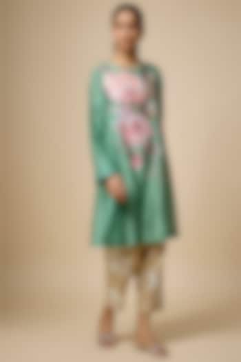 Green Fine Chanderi Thread Hand Embroidered Kalidar Kurta Set by Half Full Curve at Pernia's Pop Up Shop