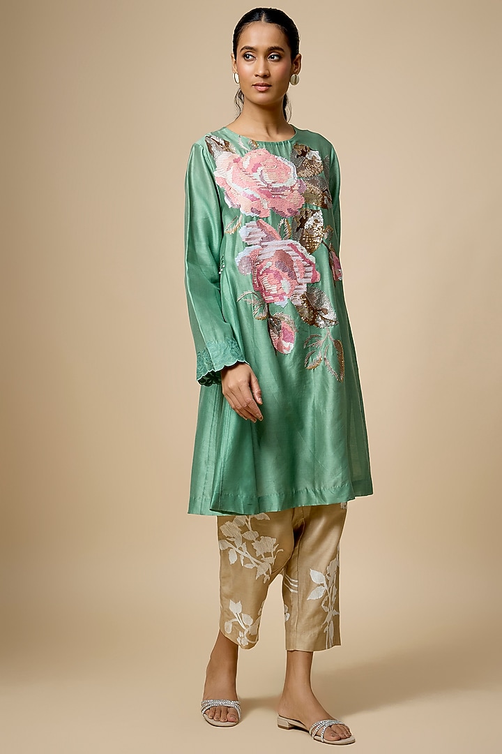 Green Fine Chanderi Thread Hand Embroidered Kalidar Kurta Set by Half Full Curve at Pernia's Pop Up Shop
