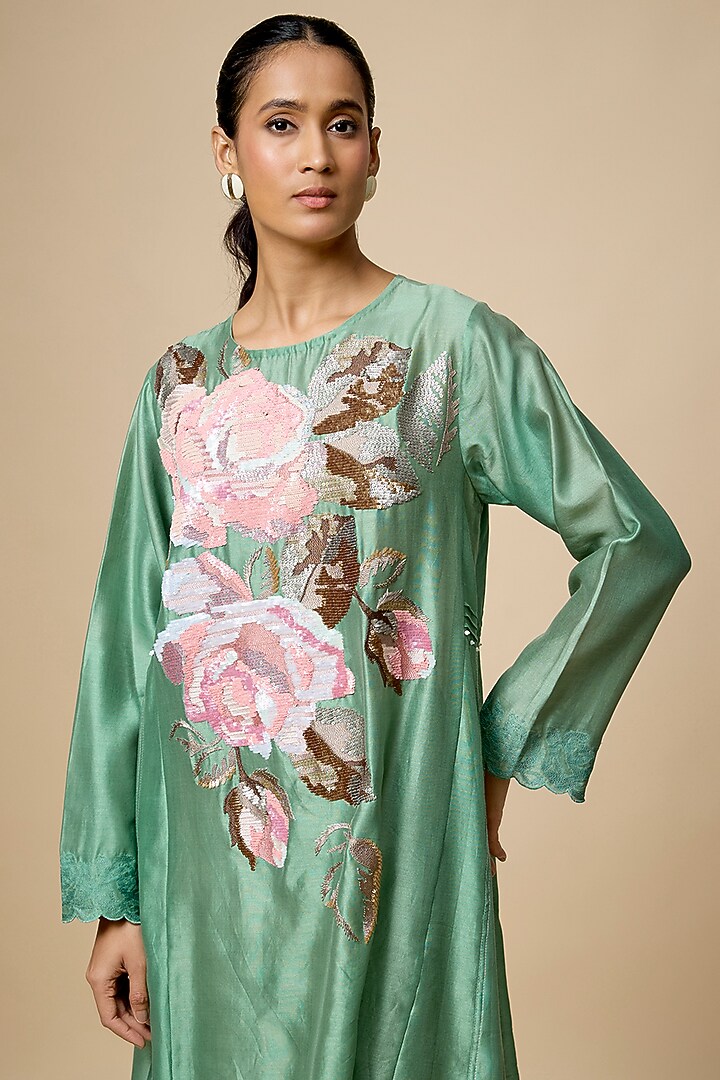 Green Fine Chanderi Thread Hand Embroidered Kalidar Kurta Set by Half Full Curve at Pernia's Pop Up Shop