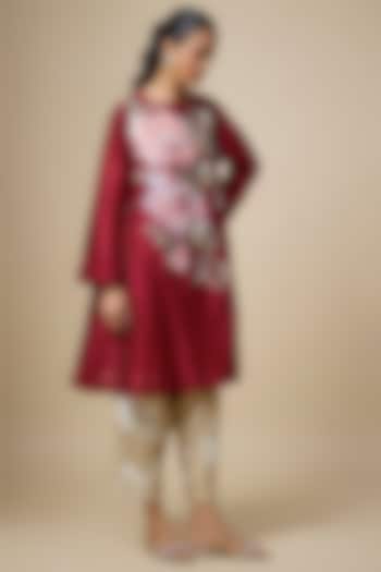 Red Fine Chanderi Thread Hand Embroidered Kalidar Kurta Set by Half Full Curve at Pernia's Pop Up Shop