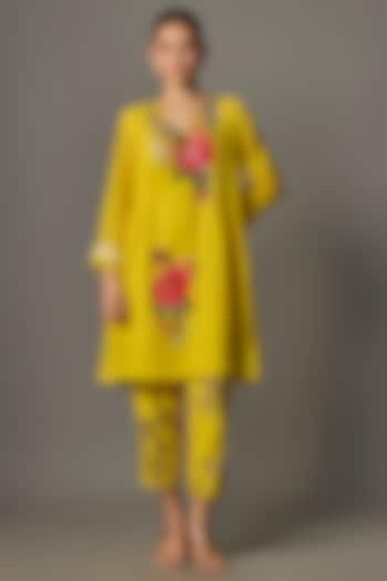 Yellow Fine Chanderi Embroidered Kurta Set by Half Full Curve at Pernia's Pop Up Shop