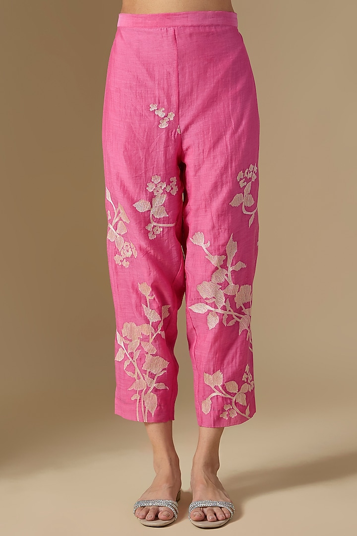 Pink Fine Chanderi Hand Embroidered Kurta Set by Half Full Curve at Pernia's Pop Up Shop
