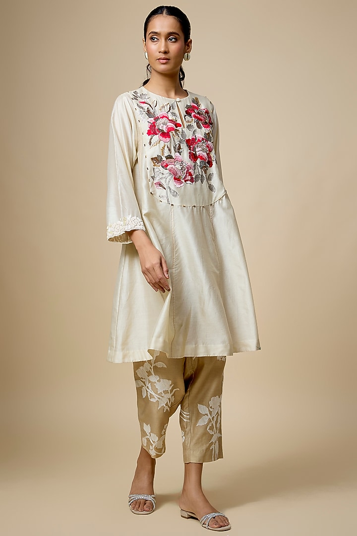 Ivory Heavy Chanderi Thread Hand Embroidered Short Wedding Anarkali Set by Half Full Curve at Pernia's Pop Up Shop