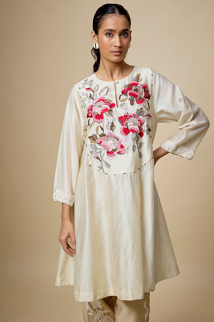 Ivory Heavy Chanderi Thread Hand Embroidered Short Wedding Anarkali Set by Half Full Curve at Pernia's Pop Up Shop