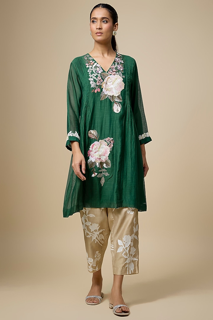 Green Fine Chanderi Hand Embroidered Kurta Set by Half Full Curve at Pernia's Pop Up Shop
