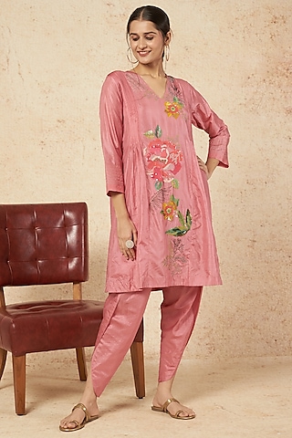 Blush Pink Embroidered Kurta Set by Half Full Curve