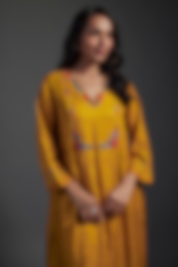 Yellow Pure Silk Hand Embroidered Kurta Set by Half Full Curve at Pernia's Pop Up Shop