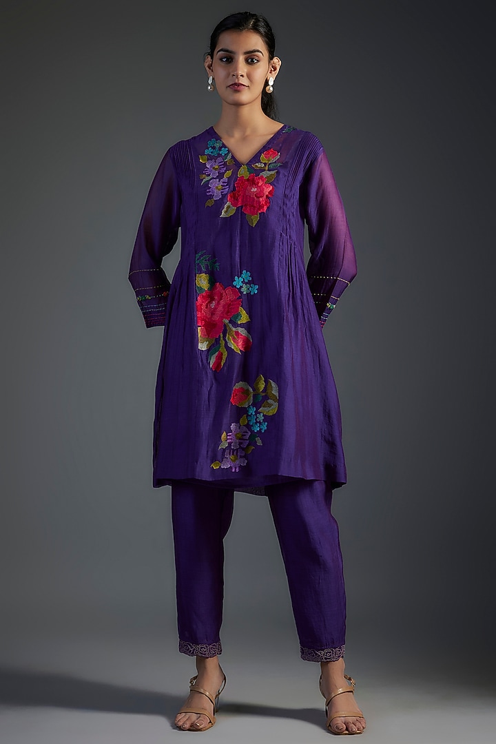 Purple Fine Chanderi Hand Embroidered Kurta Set by Half Full Curve at Pernia's Pop Up Shop
