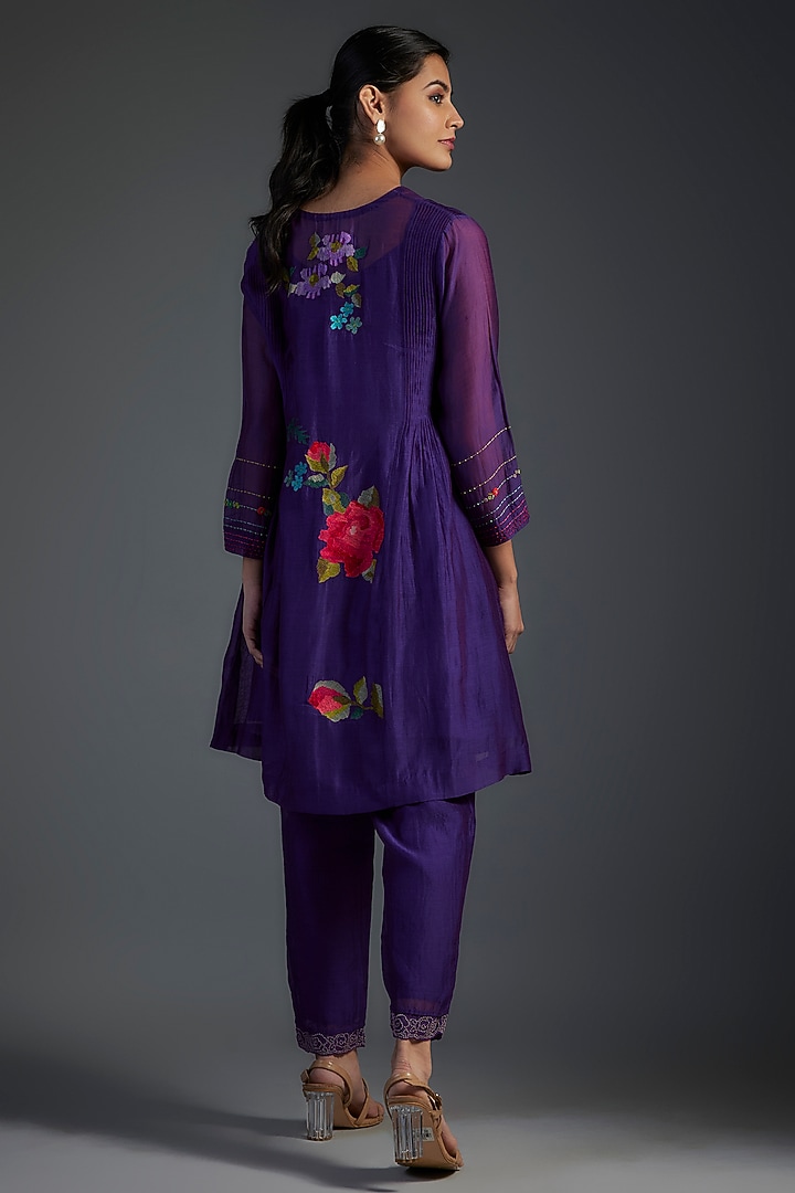Purple Fine Chanderi Hand Embroidered Kurta Set by Half Full Curve at Pernia's Pop Up Shop