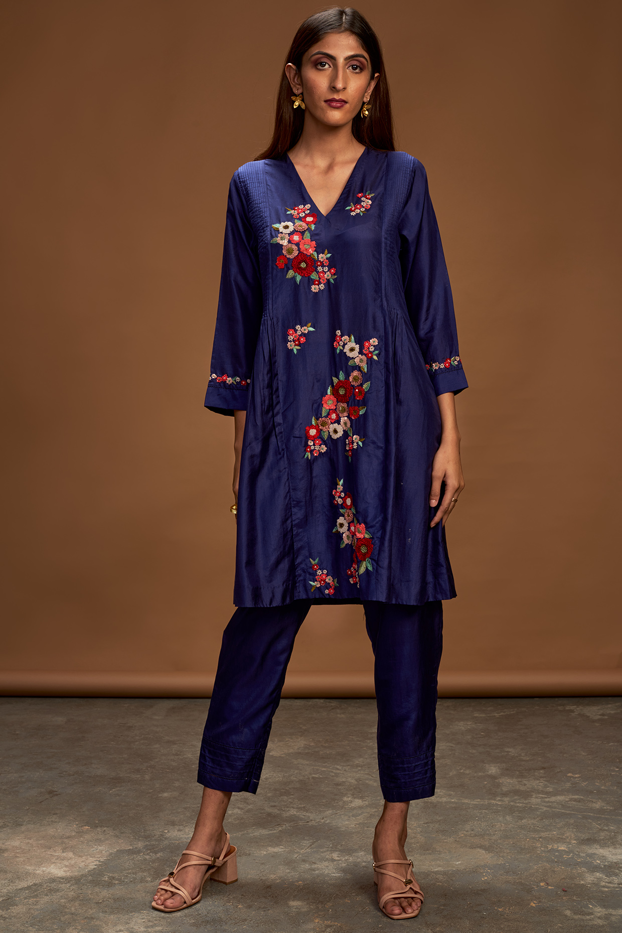 Navy Blue Embroidered Kurta With Pants by Half Full Curve at Pernia's Pop Up Shop