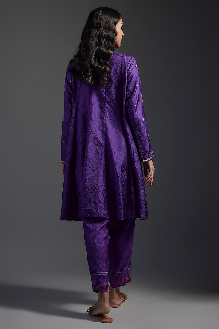 Purple Pure Silk Hand Embroidered Kurta Set by Half Full Curve at Pernia's Pop Up Shop