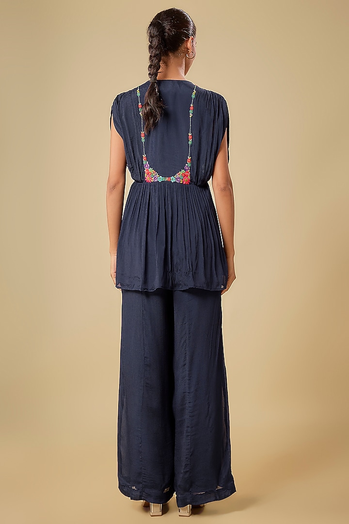 Blue Crepe Chiffon Hand Embroidered Kurta Set by Half Full Curve at Pernia's Pop Up Shop