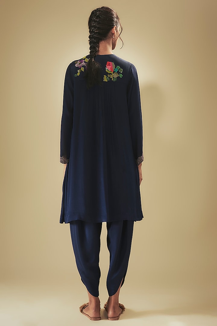 Blue Crepe Chiffon Hand Embroidered Kurta Set by Half Full Curve at Pernia's Pop Up Shop
