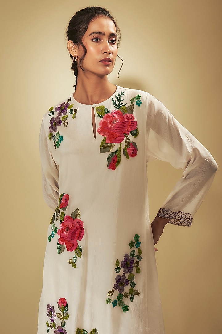 Ivory Crepe Chiffon Hand Embroidered Kurta Set by Half Full Curve at Pernia's Pop Up Shop