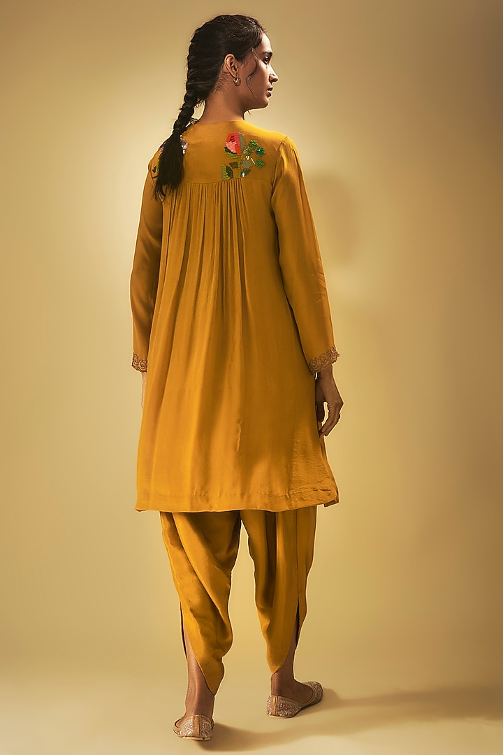 Yellow Crepe Chiffon Hand Embroidered Kurta Set by Half Full Curve at Pernia's Pop Up Shop