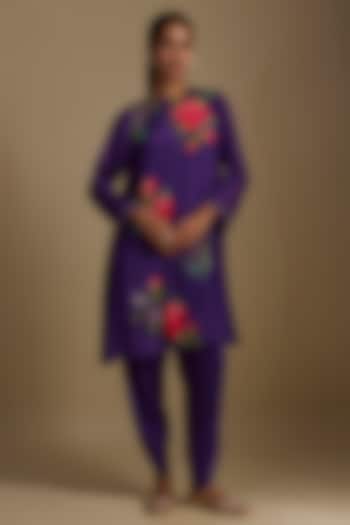 Purple Crepe Chiffon Hand Embroidered Kurta Set by Half Full Curve at Pernia's Pop Up Shop