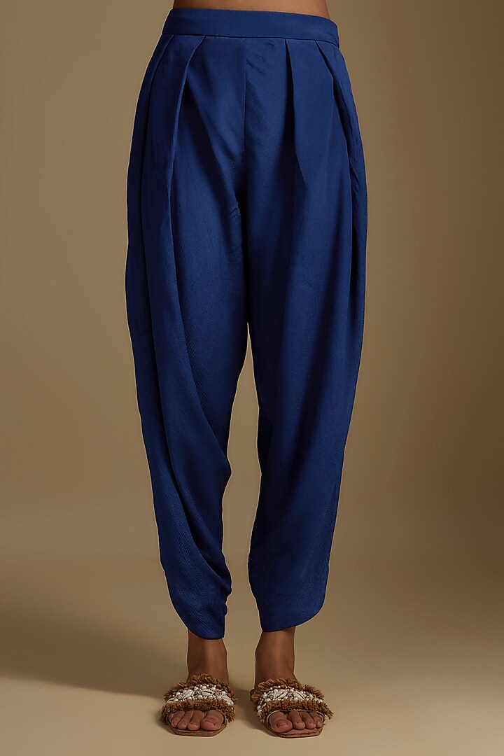 Blue Crepe Chiffon Hand Embroidered Kurta Set by Half Full Curve at Pernia's Pop Up Shop