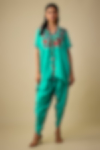 Blue Pure Silk Hand Embroidered Kaftan Set by Half Full Curve at Pernia's Pop Up Shop