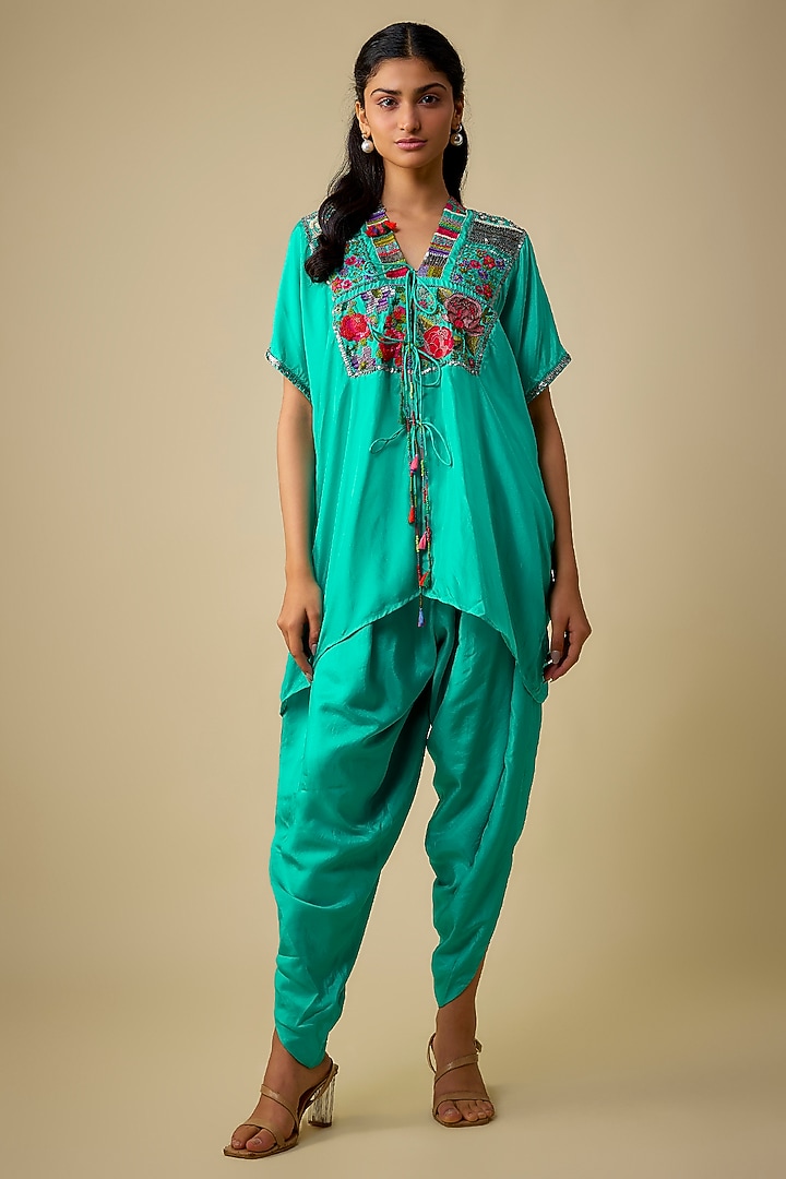 Blue Pure Silk Hand Embroidered Kaftan Set by Half Full Curve at Pernia's Pop Up Shop
