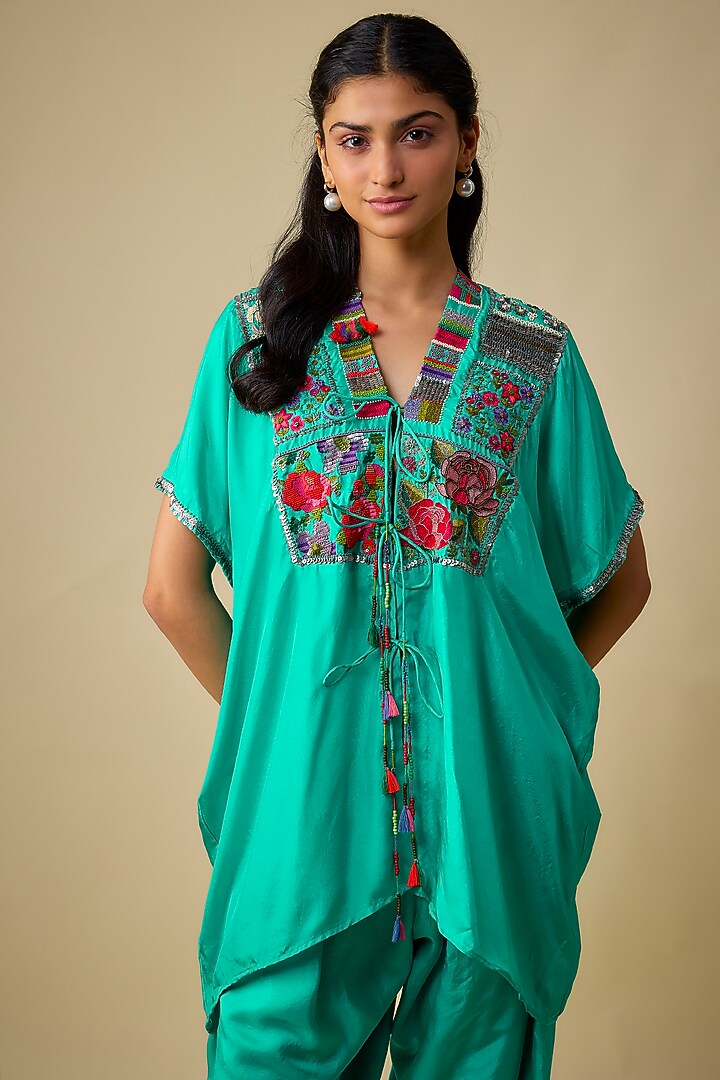 Blue Pure Silk Hand Embroidered Kaftan Set by Half Full Curve at Pernia's Pop Up Shop