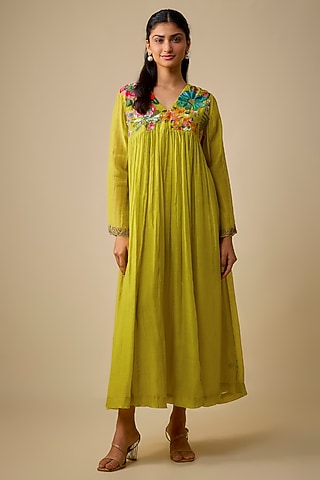 Green Fine Chanderi Hand Embroidered Dress With Inner by Half Full Curve