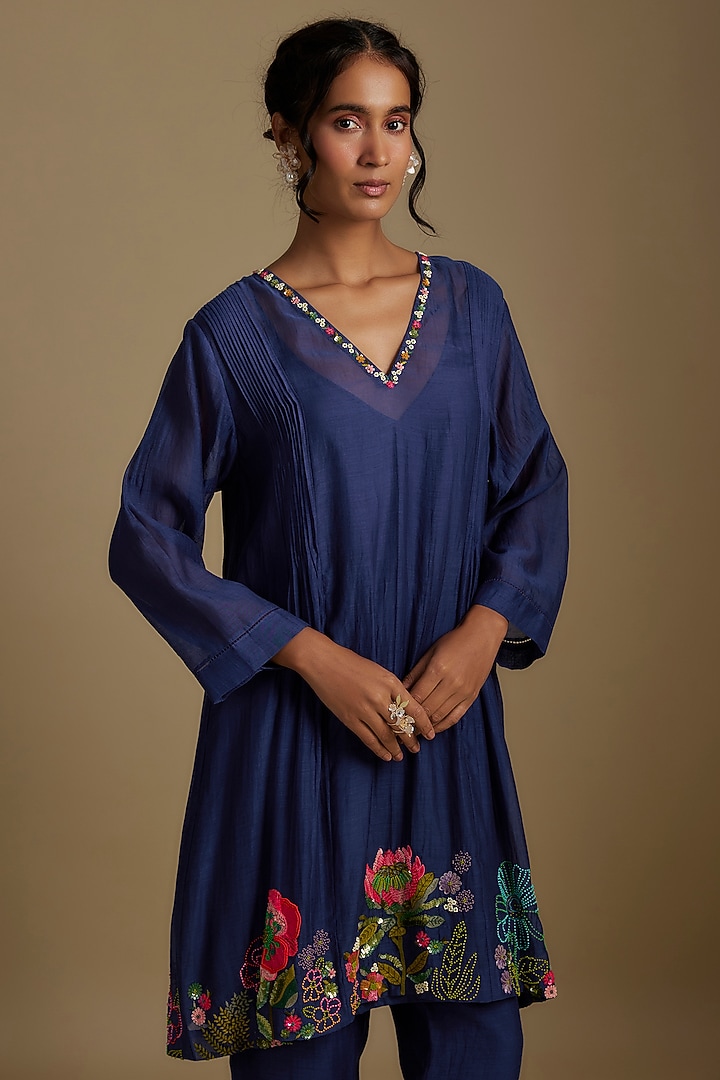 Blue Fine Chanderi Floral Hand Embroidered Kurta Set by Half Full Curve at Pernia's Pop Up Shop