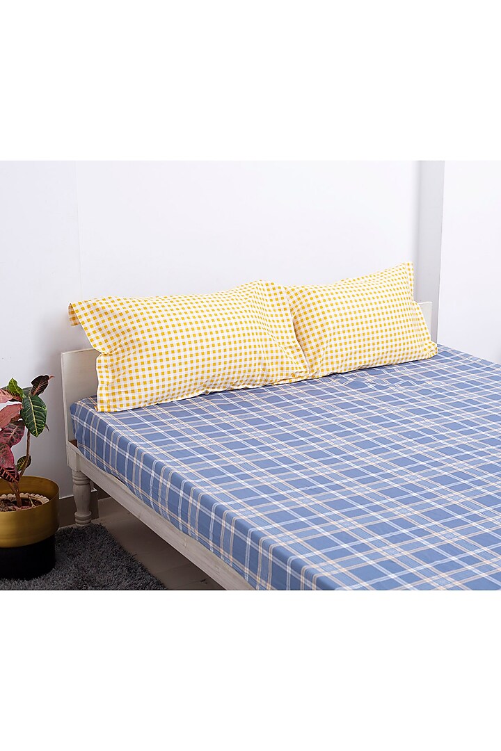 Multicolored Checkered Printed Bedsheet Set by H2H