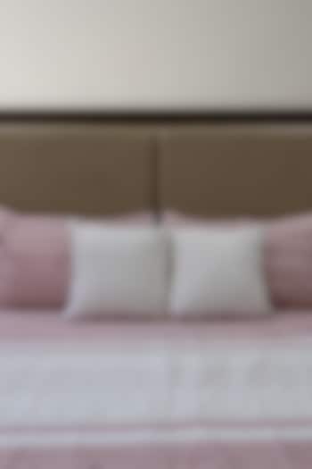 Pink & White Linen Bedcover Set by H2H