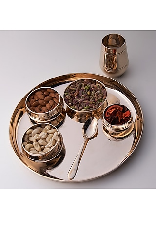 Golden Kansa Dinner Set by H2H
