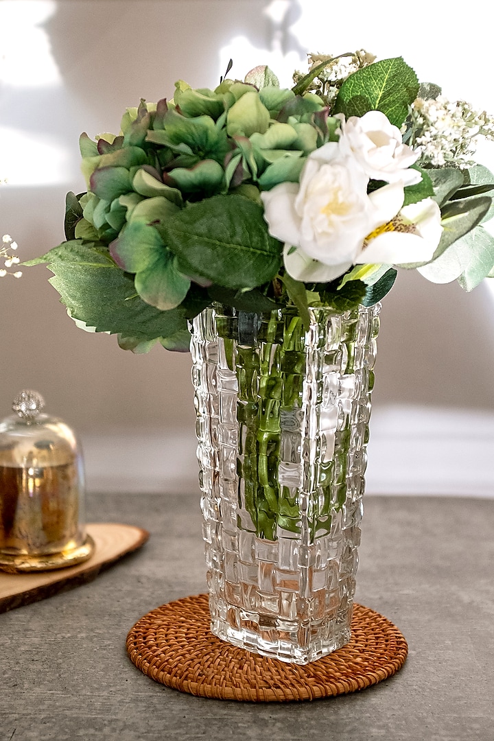 Transparent Glass Vase With Criss-Cross Pattern by H2H