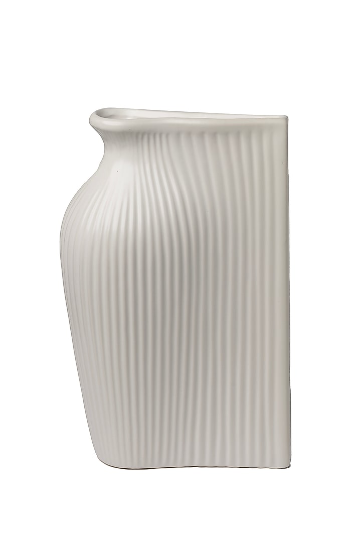 White Polyresin Fluid Rectangular Vase by H2H at Pernia's Pop Up Shop