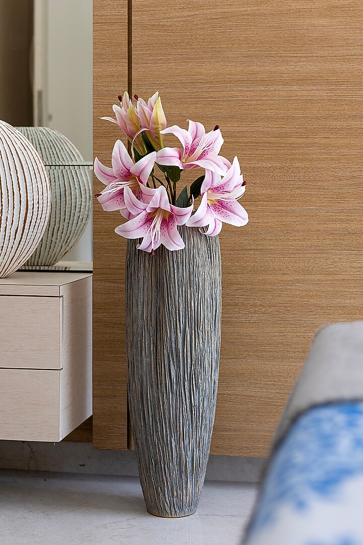 Grey Polyresin Linear Textured Vase by H2H at Pernia's Pop Up Shop