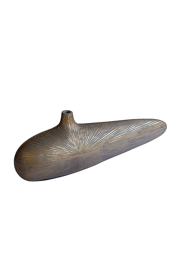 Grey & Gold Polyresin Flattened Vase by H2H at Pernia's Pop Up Shop